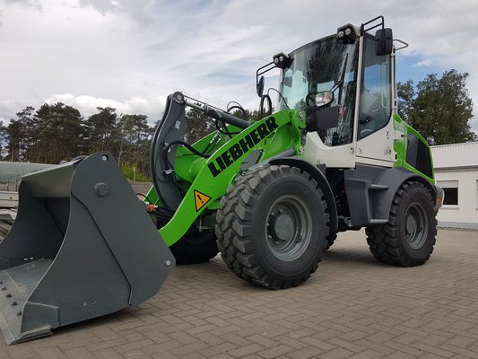 Liebherr Radlader in grün